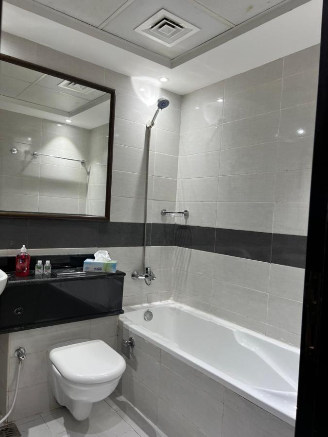 Grand Pearl Hostel For Boys Dubaj Zewnętrze zdjęcie