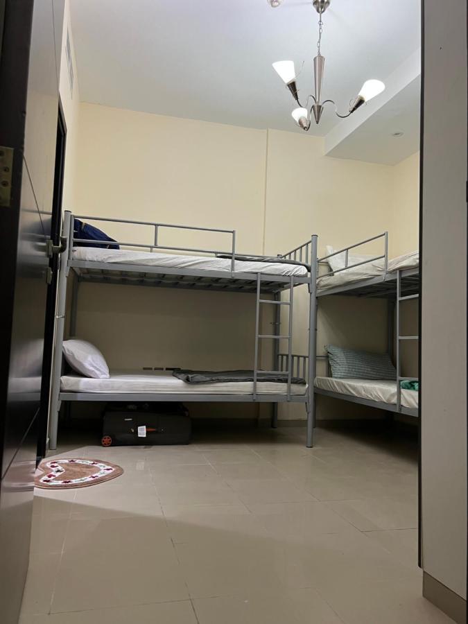 Grand Pearl Hostel For Boys Dubaj Zewnętrze zdjęcie