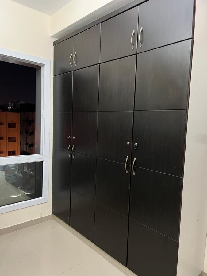 Grand Pearl Hostel For Boys Dubaj Zewnętrze zdjęcie